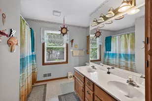 2230 Woodbridge Way, Woodbury, MN 55125 - Photo 20