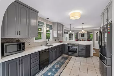 3022 Hayes Street NE, Minneapolis, MN 55418 - Photo 8
