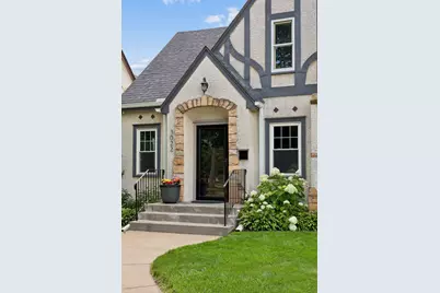 3022 Hayes Street NE, Minneapolis, MN 55418 - Photo 2