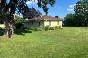 112 13th Ave N, South Saint Paul, MN 55075 - Photo 2