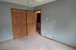 3237 Belmar Dr, Vadnais Heights, MN 55127 - Photo 12