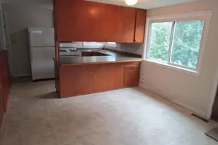 25 W 7th St, Rush City, MN 55069 - Photo 6