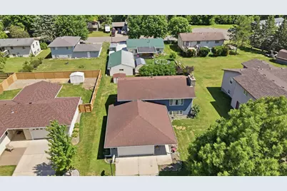 717 Colonial Circle, Faribault, MN 55021 - Photo 52