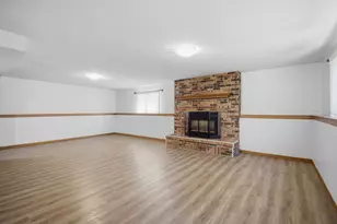 717 Colonial Cir, Faribault, MN 55021 - Photo 24