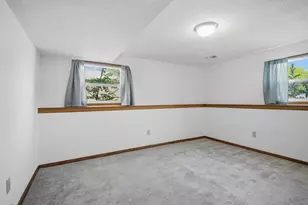 717 Colonial Cir, Faribault, MN 55021 - Photo 32