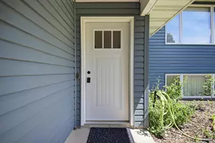 717 Colonial Cir, Faribault, MN 55021 - Photo 2