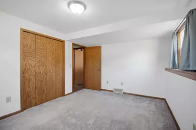 717 Colonial Circle, Faribault, MN 55021 - Photo 32