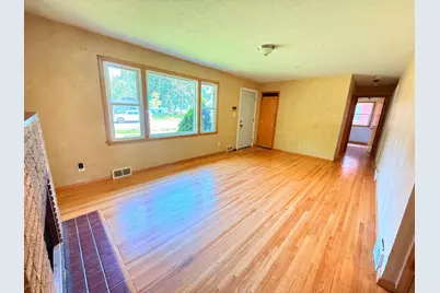 2022 Hyacinth Avenue E, Saint Paul, MN 55119 - Photo 14