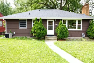 2022 Hyacinth Ave E, Saint Paul, MN 55119 - Photo 1