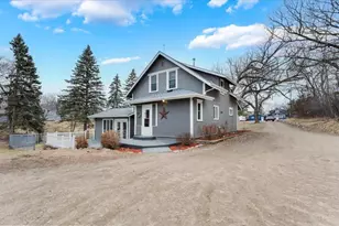 219 Main St N, New London, MN 56273 - Photo 12