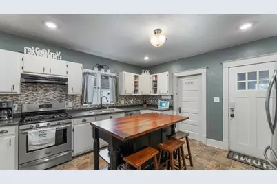 219 Main Street N, New London, MN 56273 - Photo 22