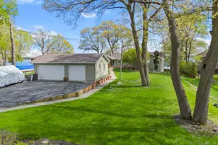 18417 Lakeview Point Dr NE, East Bethel, MN 55092 - Photo 4