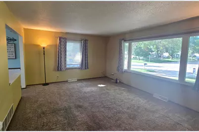 2813 12 Avenue NW, Willmar, MN 56201 - Photo 12