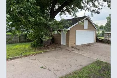 6407 Orchard Avenue N, Brooklyn Park, MN 55429 - Photo 8