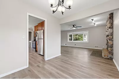 6407 Orchard Avenue N, Brooklyn Park, MN 55429 - Photo 16