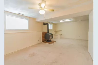 1402 Southview Lane, Albert Lea, MN 56007 - Photo 32