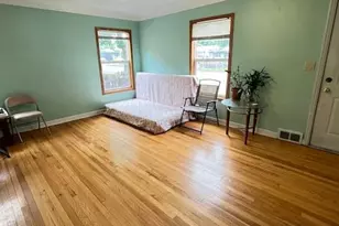 861 Maryland Ave E, Saint Paul, MN 55106 - Photo 4
