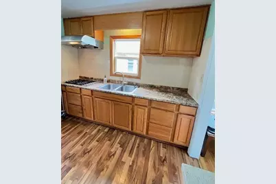 861 Maryland Avenue E, Saint Paul, MN 55106 - Photo 6