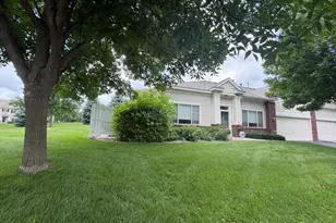 2014 Stahlke Way, Chaska, MN 55318 - Photo 2