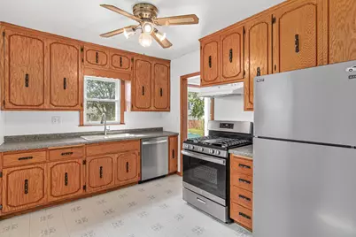 1639 Chamber Street, Saint Paul, MN 55106 - Photo 6