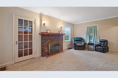 1880 Furness Street, Maplewood, MN 55109 - Photo 6