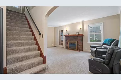 1880 Furness Street, Maplewood, MN 55109 - Photo 4