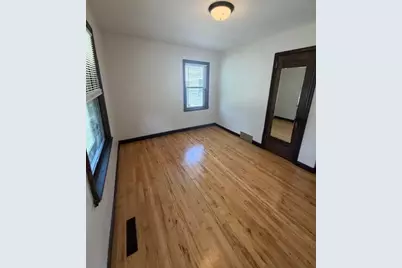 4558 Vincent Avenue N, Minneapolis, MN 55412 - Photo 12