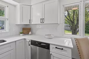 2355 Nokomis Ave, Saint Paul, MN 55119 - Photo 2