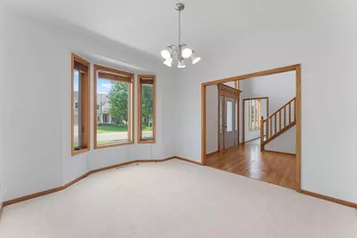 6172 104th Circle N, Brooklyn Park, MN 55443 - Photo 4