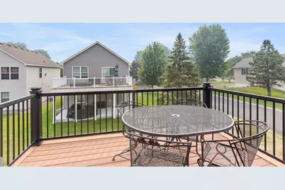 7527 Hampton Lane, Shakopee, MN 55379 - Photo 6