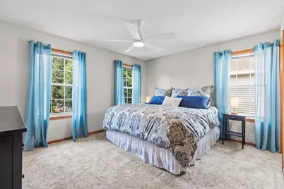 7527 Hampton Lane, Shakopee, MN 55379 - Photo 10