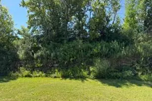 9155 Fairway Hill Dr, Elko New Market, MN 55020 - Photo 2