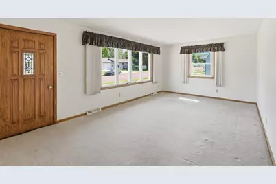 16 Minnesota Avenue W, Minnesota Lake, MN 56068 - Photo 8