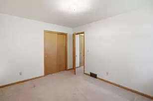 16 Minnesota Ave W, Minnesota Lake, MN 56068 - Photo 10