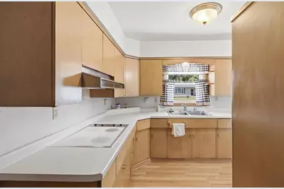 16 Minnesota Avenue W, Minnesota Lake, MN 56068 - Photo 2