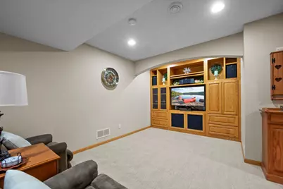 12500 Dorchester Trail, Apple Valley, MN 55124 - Photo 28