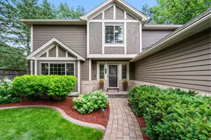 12500 Dorchester Trail, Apple Valley, MN 55124 - Photo 2