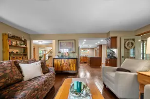 12500 Dorchester Trail, Apple Valley, MN 55124 - Photo 10