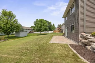 1166 Blackbird Dr SW, Hutchinson, MN 55350 - Photo 14