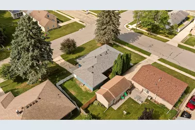1401 10th Street NE, Rochester, MN 55906 - Photo 8