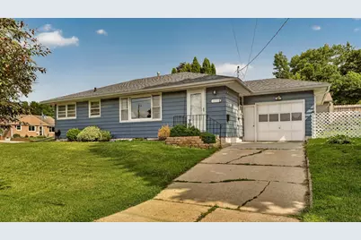 1401 10th Street NE, Rochester, MN 55906 - Photo 2