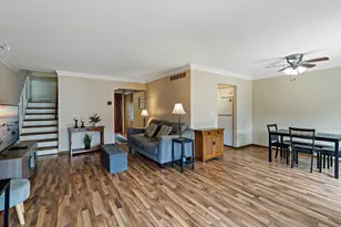 2004 Arkwright St, Maplewood, MN 55117 - Photo 12