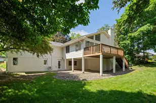 8930 N Minnehaha Cir, Saint Louis Park, MN 55426 - Photo 26