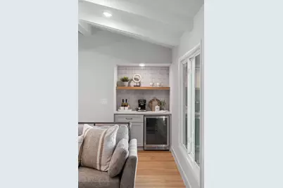 8930 N Minnehaha Circle, Saint Louis Park, MN 55426 - Photo 10