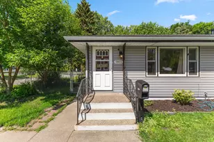 5801 Orchard Ave N, Crystal, MN 55429 - Photo 2