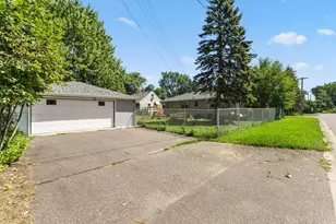 5801 Orchard Ave N, Crystal, MN 55429 - Photo 30