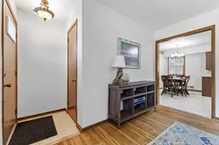 5801 Orchard Ave N, Crystal, MN 55429 - Photo 4