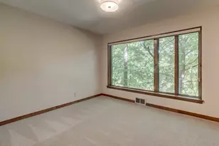 690 Linwood Ave, Saint Paul, MN 55105 - Photo 24