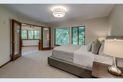 690 Linwood Avenue, Saint Paul, MN 55105 - Photo 16