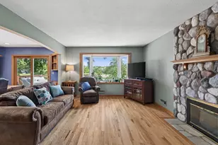 10332 102nd Pl N, Maple Grove, MN 55369 - Photo 10